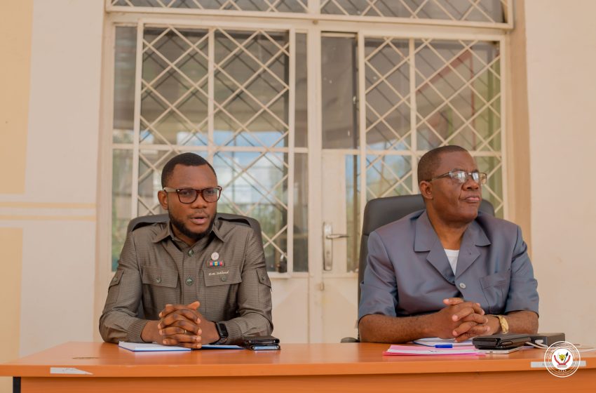  EPST/Haut-Katanga1: le proved Joseph Mwinkeu Tshiend et l’IPP Nicolas Nyange Bizy annoncent le déploiement de soixante inspecteurs itinérants dans toutes les écoles pour une vaste opération de contrôle dès la reprise des cours