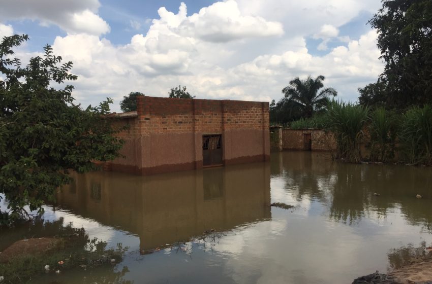  Lubumbashi : Plusieurs maisons du quartier Kasungami sont inondées après les dernières pluies