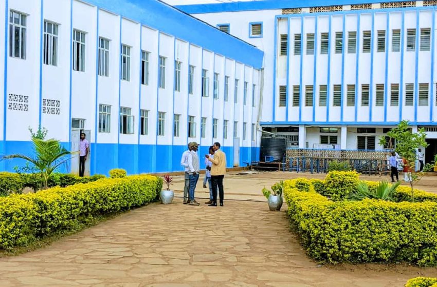  ESU : L’Université Officielle de Bukavu révoque certains agents pour  « Faux et usage de Faux »