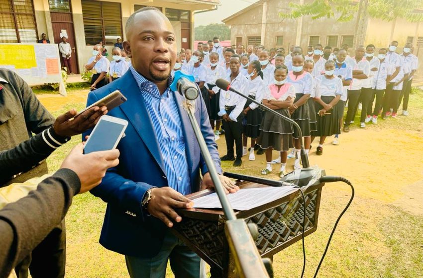  Le Proved Jean Tshisekedi du Kongo-Central2 au lancement de la session ordinaire de l’examen d’État : « Je serai personnellement attentif aux échos des centres pour sanctionner toute forme de fraude »